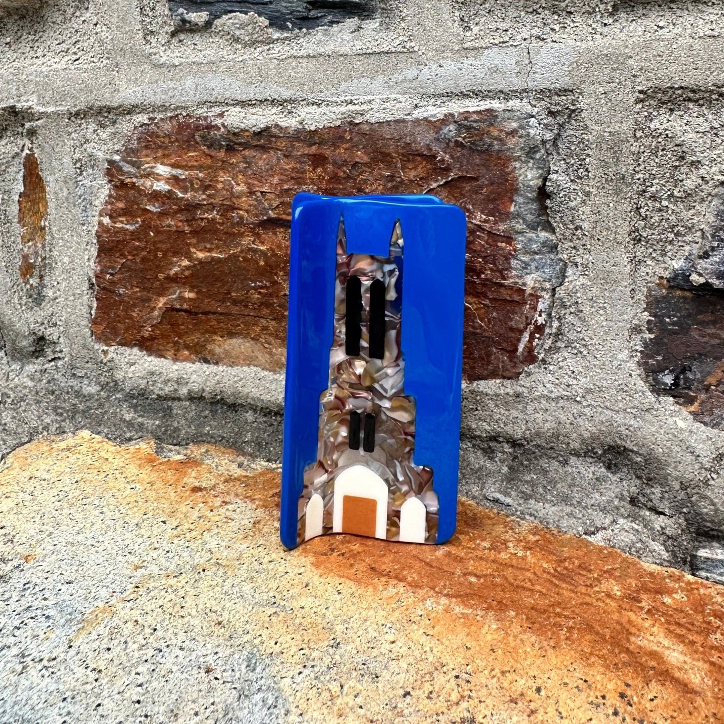 Chapel Hair Claw Clip